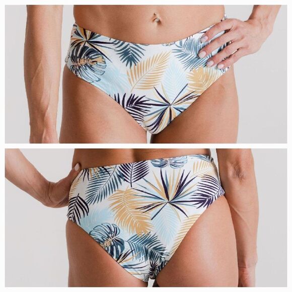 NWT Large - Midrise Full Coverage Briefs Bikini Swim Bottom in Palm Print - Picture 1 of 10